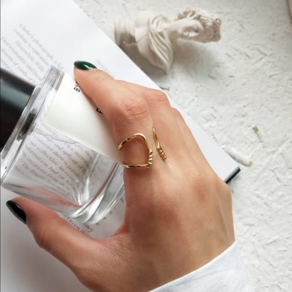 The Abstract Ring | 14k Gold Plated - Picture 2 of 2